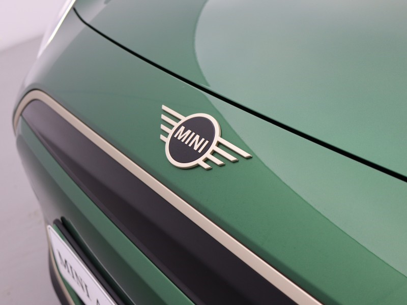 2025 (25) MINI COOPER 135kW E Exclusive 41kWh 3dr Auto 5261799