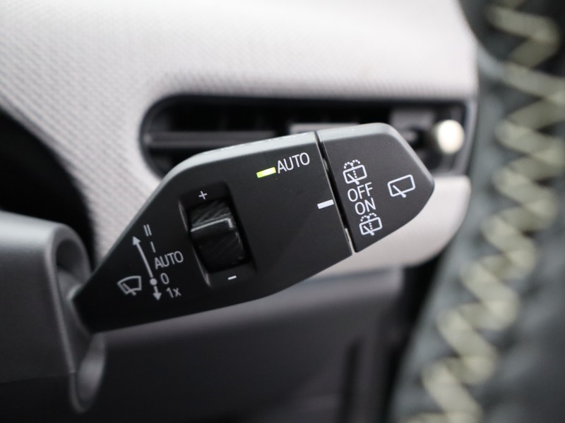 2025 (25) MINI COOPER 135kW E Exclusive 41kWh 3dr Auto 5261834