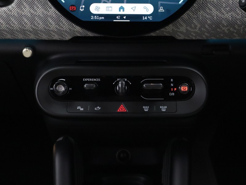 2025 (25) MINI COOPER 135kW E Exclusive 41kWh 3dr Auto 5261813