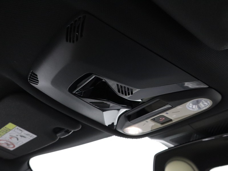 2025 (25) MINI COOPER 135kW E Exclusive 41kWh 3dr Auto 5261841