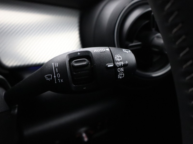 2023 (23) MINI HATCHBACK 1.5 Cooper Exclusive 3dr 5382437