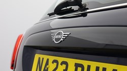 2023 (23) MINI HATCHBACK 1.5 Cooper Exclusive 3dr 5382391