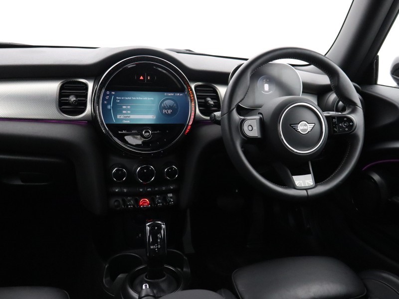 2023 (23) MINI HATCHBACK 1.5 Cooper Exclusive 3dr 5382405