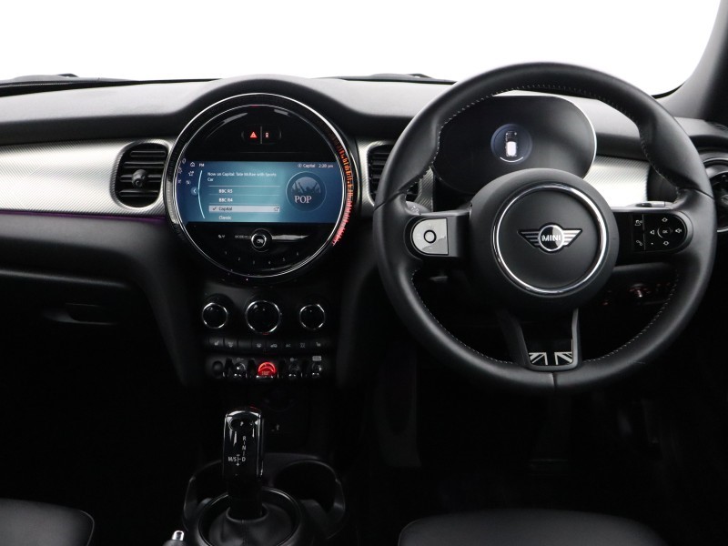 2023 (23) MINI HATCHBACK 1.5 Cooper Exclusive 3dr 5382404