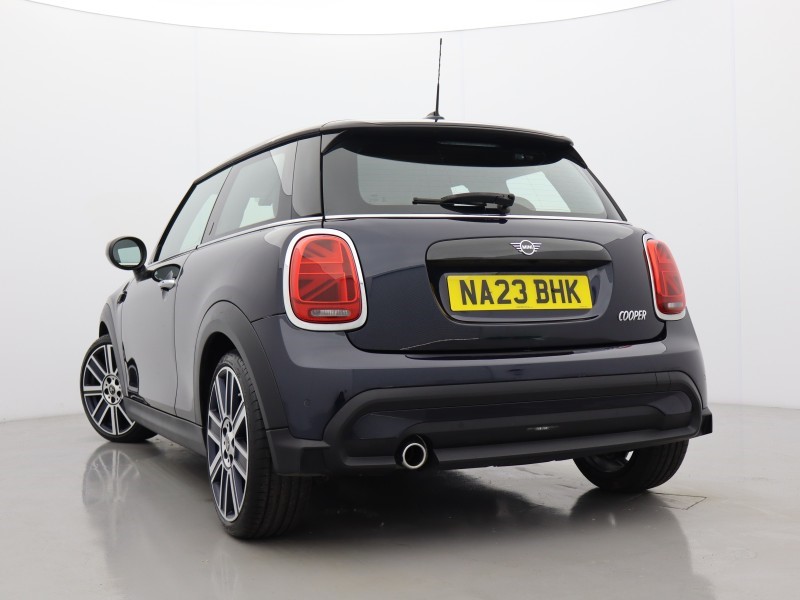2023 (23) MINI HATCHBACK 1.5 Cooper Exclusive 3dr 5382440