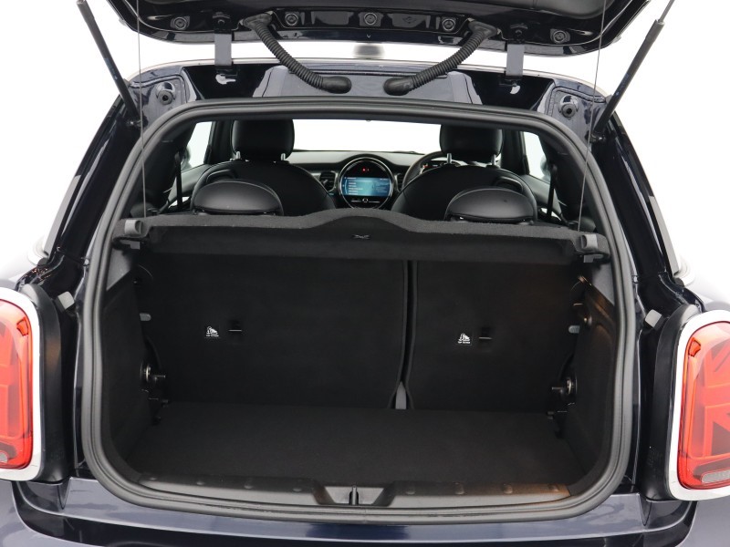 2023 (23) MINI HATCHBACK 1.5 Cooper Exclusive Premium 3dr Auto 5272209