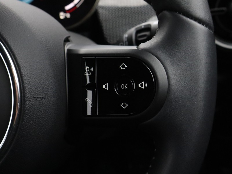 2023 (23) MINI HATCHBACK 1.5 Cooper Exclusive Premium 3dr Auto 5272193