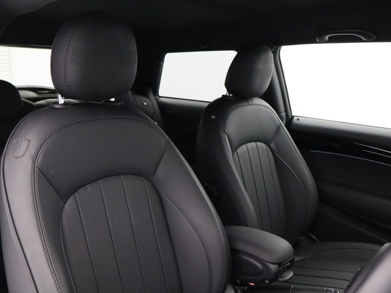 2023 (23) MINI HATCHBACK 1.5 Cooper Exclusive Premium 3dr Auto 5272168