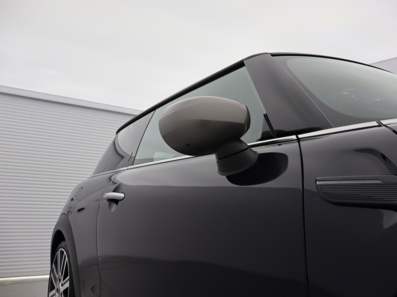 2023 (23) MINI HATCHBACK 1.5 Cooper Exclusive Premium 3dr Auto 5272167