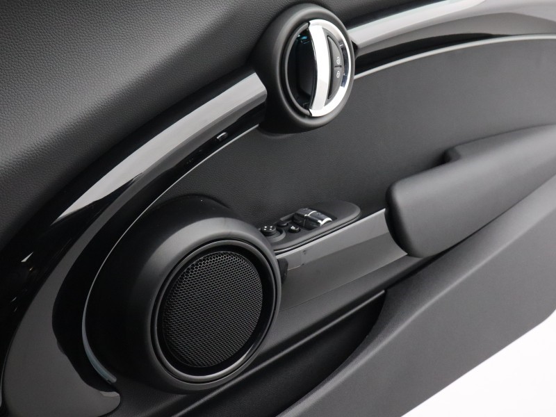 2023 (23) MINI HATCHBACK 1.5 Cooper Exclusive Premium 3dr Auto 5272205