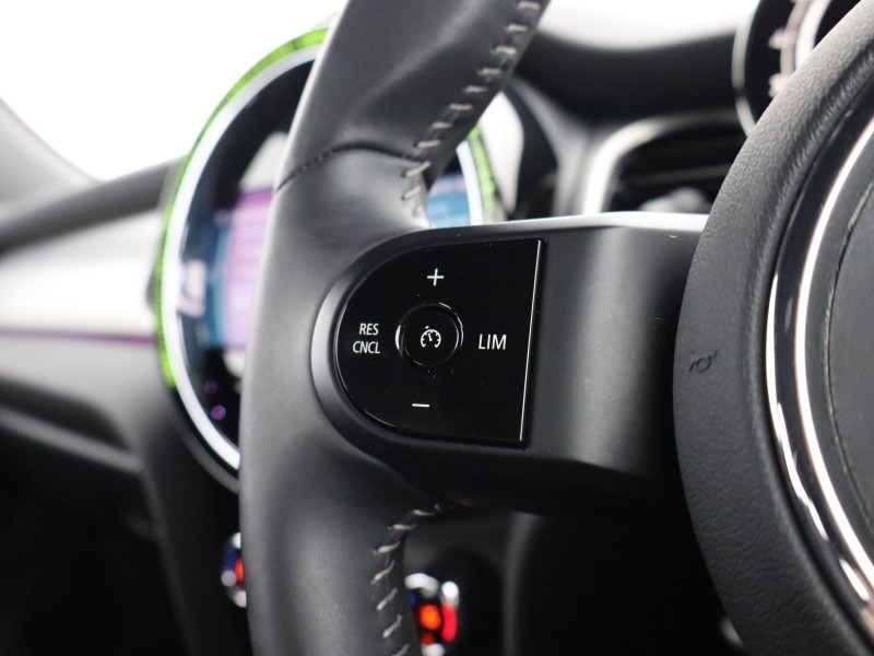 2023 (23) MINI HATCHBACK 1.5 Cooper Exclusive 5dr 5291044