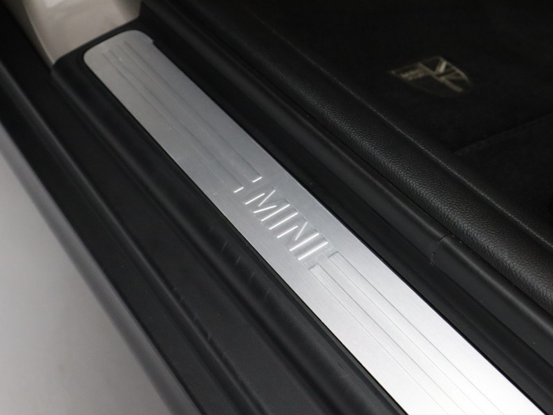 2023 (23) MINI HATCHBACK 1.5 Cooper Exclusive 5dr 5291023