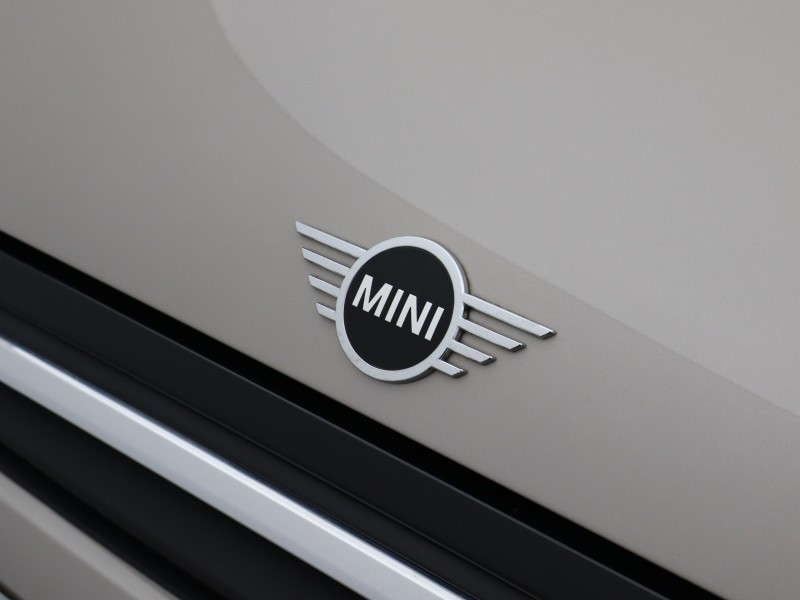 2023 (23) MINI HATCHBACK 1.5 Cooper Exclusive 5dr 5291013