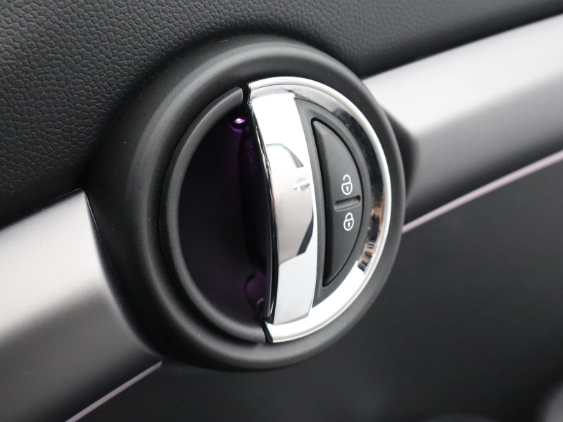 2023 (23) MINI HATCHBACK 1.5 Cooper Exclusive 5dr 5291019