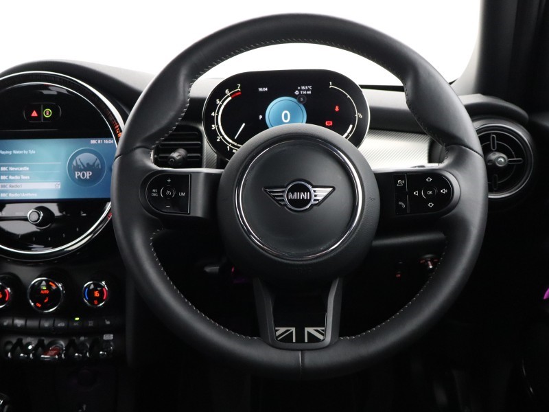 2023 (23) MINI HATCHBACK 1.5 Cooper Exclusive 5dr 5291026