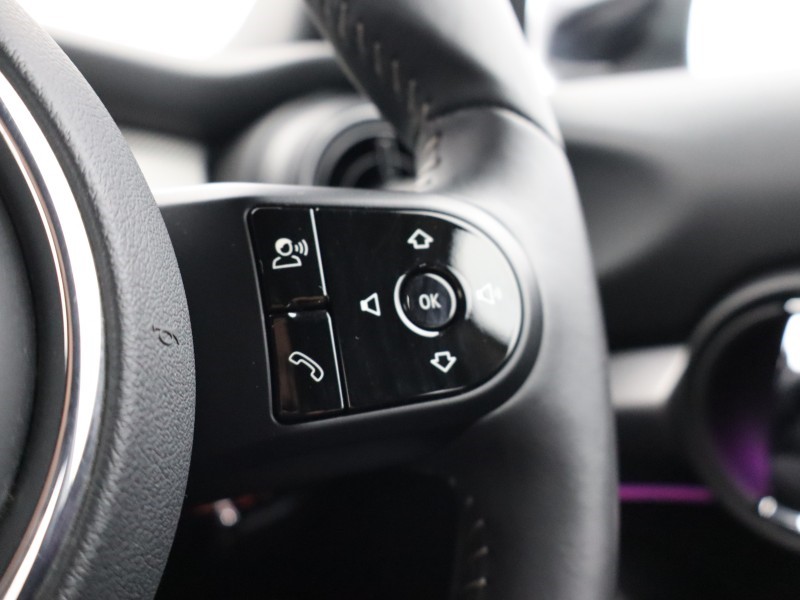 2023 (23) MINI HATCHBACK 1.5 Cooper Exclusive 5dr 5291045