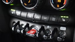 2023 (23) MINI HATCHBACK 1.5 Cooper Exclusive 5dr 5291042