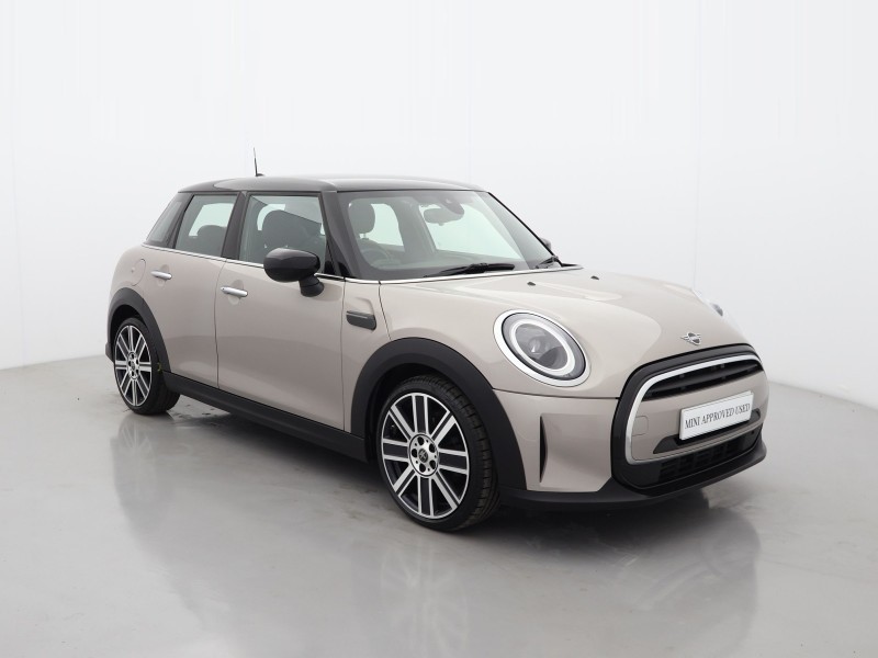 2023 (23) MINI HATCHBACK 1.5 Cooper Exclusive 5dr