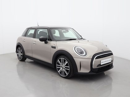 2023 (23) MINI HATCHBACK 1.5 Cooper Exclusive 5dr