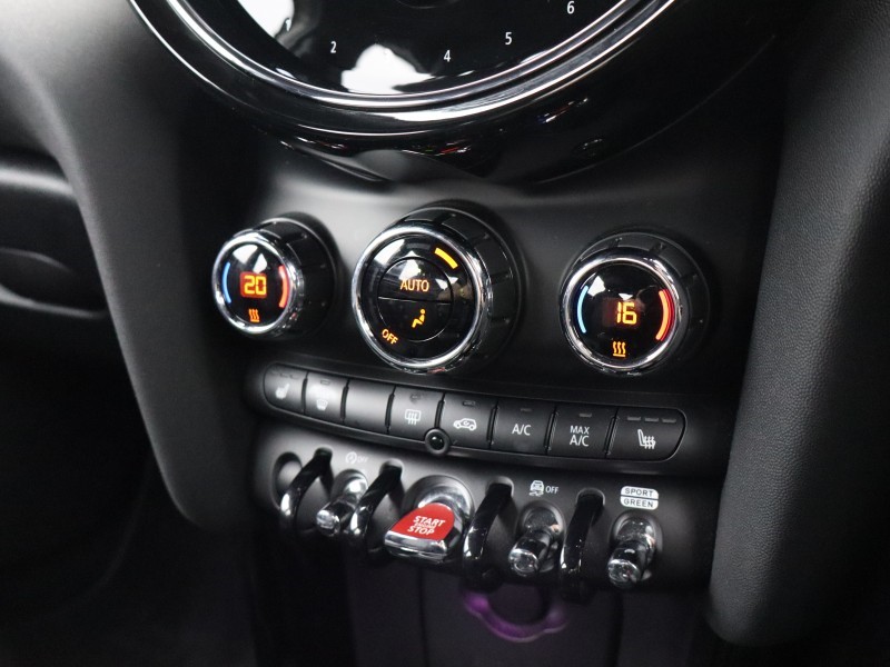 2023 (23) MINI HATCHBACK 1.5 Cooper Exclusive 5dr 5291041