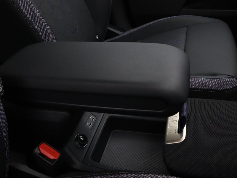 2024 (74) MINI COUNTRYMAN 1.5 C Classic 5dr Auto 5272551