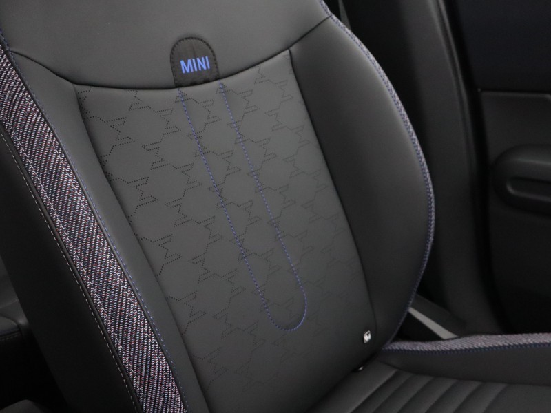 2024 (74) MINI COUNTRYMAN 1.5 C Classic 5dr Auto 5272562