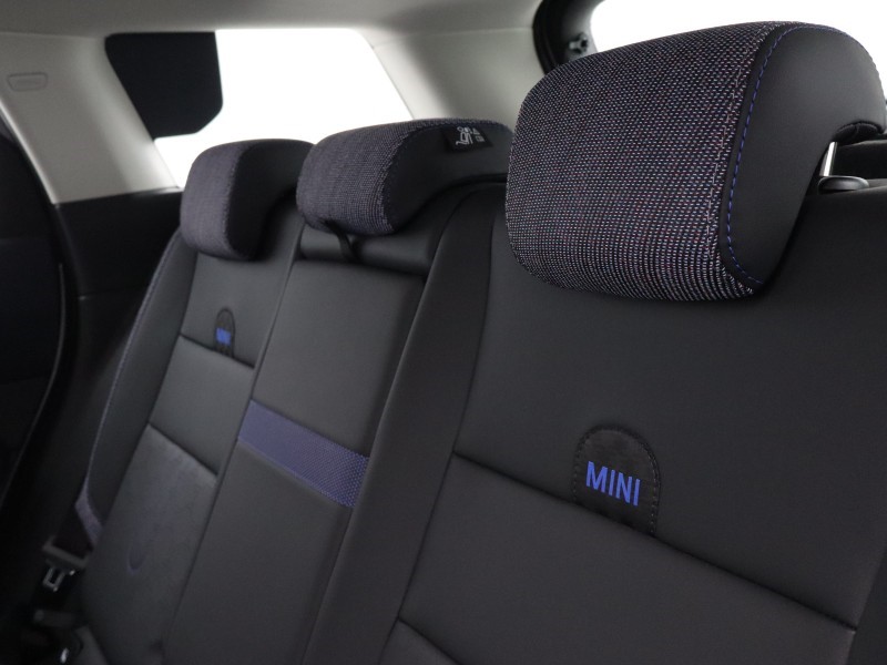 2024 (74) MINI COUNTRYMAN 1.5 C Classic 5dr Auto 5272575