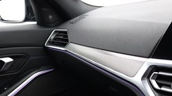 2019 (19) BMW 3 SERIES 320d xDrive M Sport 4dr Step Auto 5301438