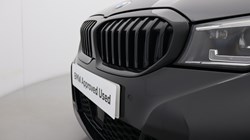 2019 (19) BMW 3 SERIES 320d xDrive M Sport 4dr Step Auto 5301405