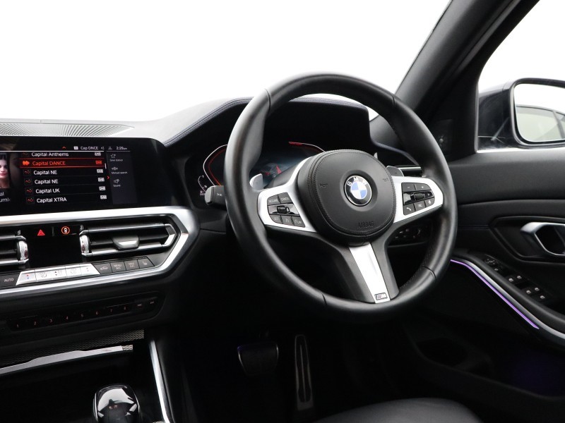 2019 (19) BMW 3 SERIES 320d xDrive M Sport 4dr Step Auto 5301423