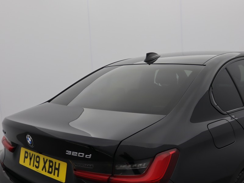 2019 (19) BMW 3 SERIES 320d xDrive M Sport 4dr Step Auto 5301454