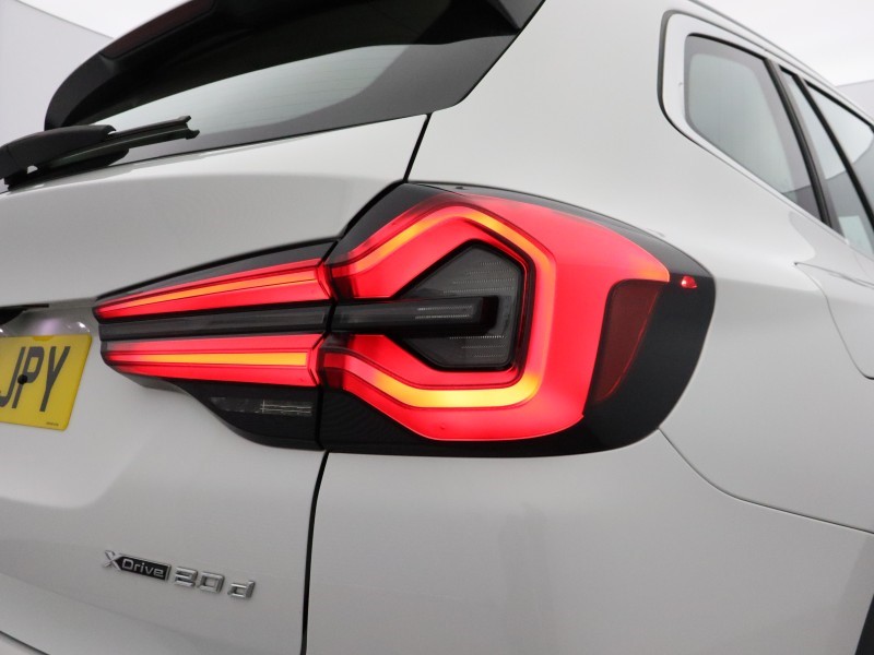 2023 (73) BMW X3 xDrive20d MHT xLine 5dr Step Auto 5267582