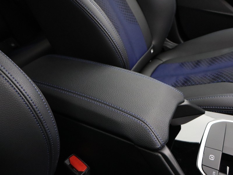 2023 (23) BMW 2 SERIES 218i [136] M Sport 4dr DCT 5337073