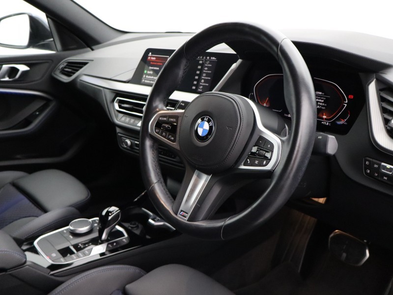 2023 (23) BMW 2 SERIES 218i [136] M Sport 4dr DCT 5337095