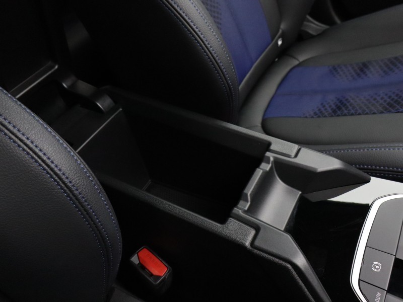 2023 (23) BMW 2 SERIES 218i [136] M Sport 4dr DCT 5337074