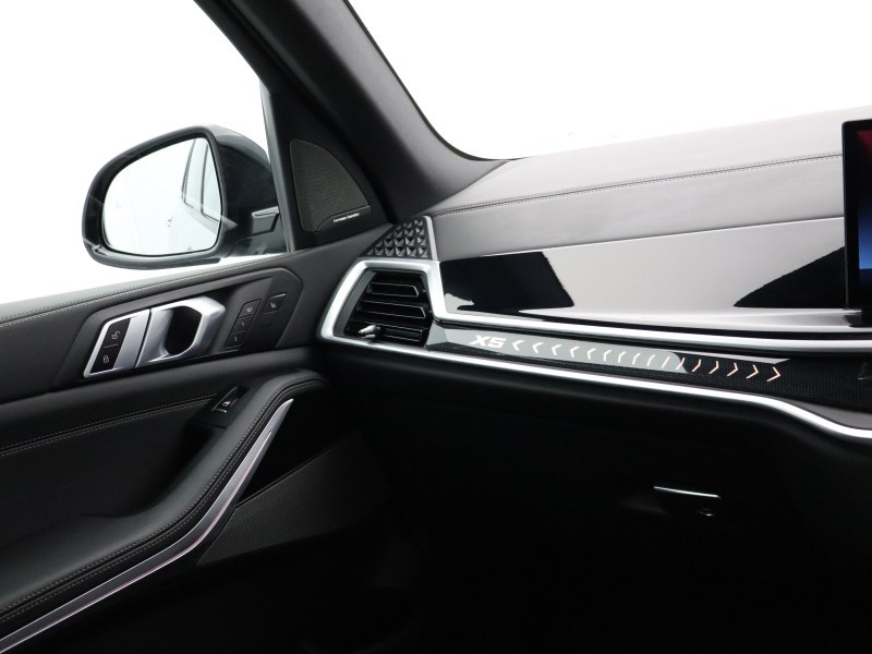 2024 (73) BMW X5 xDrive40d MHT M Sport 5dr Auto 5299646