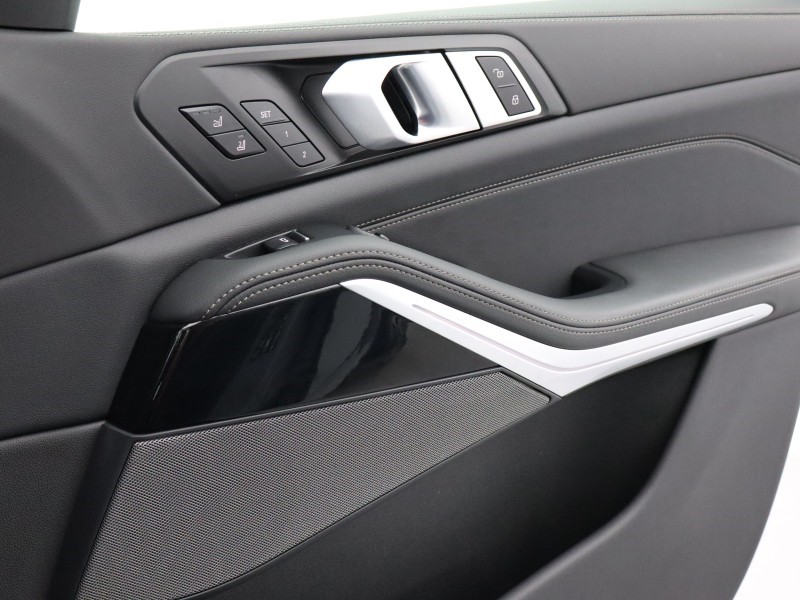 2024 (73) BMW X5 xDrive40d MHT M Sport 5dr Auto 5299636