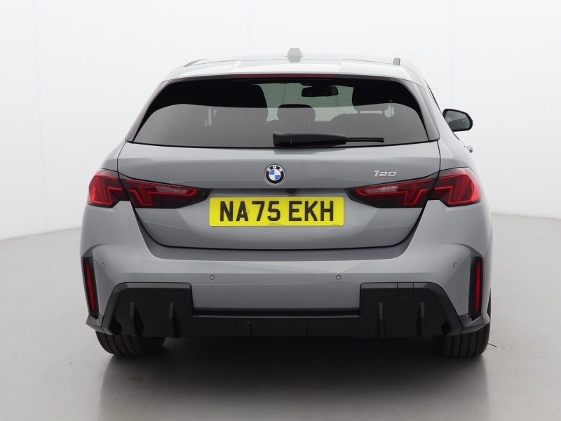 2025 (75) BMW 1 SERIES 120 M Sport 5dr Step Auto 5276214