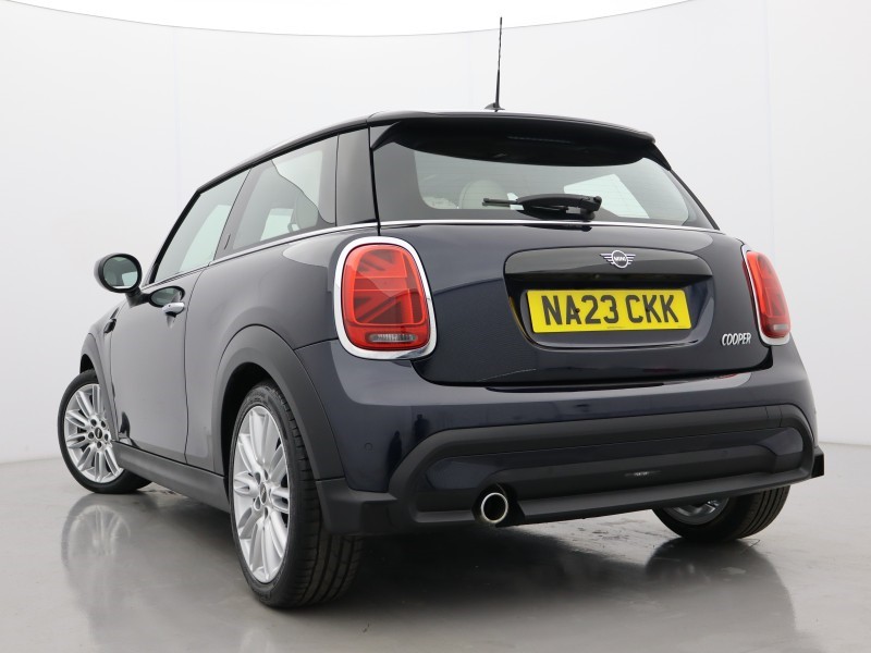 2023 (23) MINI HATCHBACK 1.5 Cooper Exclusive 3dr 5328302