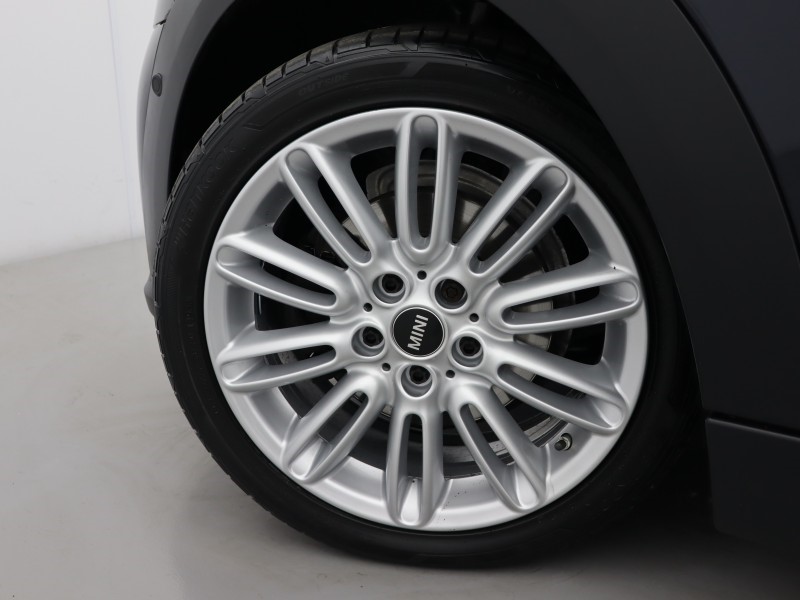 2023 (23) MINI HATCHBACK 1.5 Cooper Exclusive 3dr 5328300