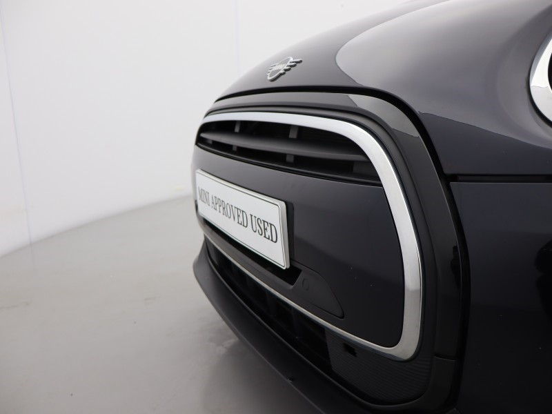 2023 (23) MINI HATCHBACK 1.5 Cooper Exclusive 3dr 5328259