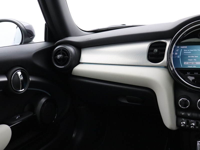 2023 (23) MINI HATCHBACK 1.5 Cooper Exclusive 3dr 5328269