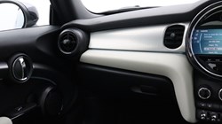 2023 (23) MINI HATCHBACK 1.5 Cooper Exclusive 3dr 5328269