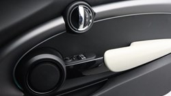 2023 (23) MINI HATCHBACK 1.5 Cooper Exclusive 3dr 5328295