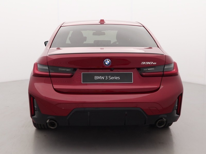 2026 (26) BMW 3 SERIES 330e 22.3 kWh M Sport 4dr Step Auto 5583218