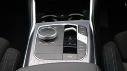 2026 (26) BMW 3 SERIES 330e 22.3 kWh M Sport 4dr Step Auto 5583240