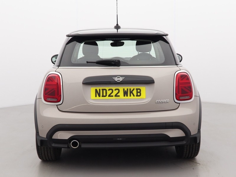 2022 (22) MINI HATCHBACK 1.5 Cooper Classic 3dr 5387834