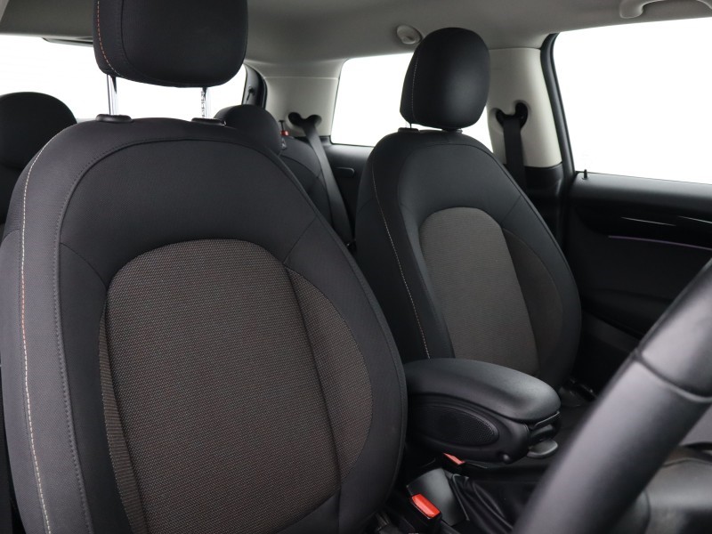 2022 (22) MINI HATCHBACK 1.5 Cooper Classic 3dr 5387849