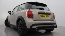 2022 (22) MINI HATCHBACK 1.5 Cooper Classic 3dr 5387889