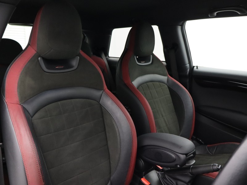 2018 (18) MINI HATCHBACK 2.0 John Cooper Works II 3dr 5310096